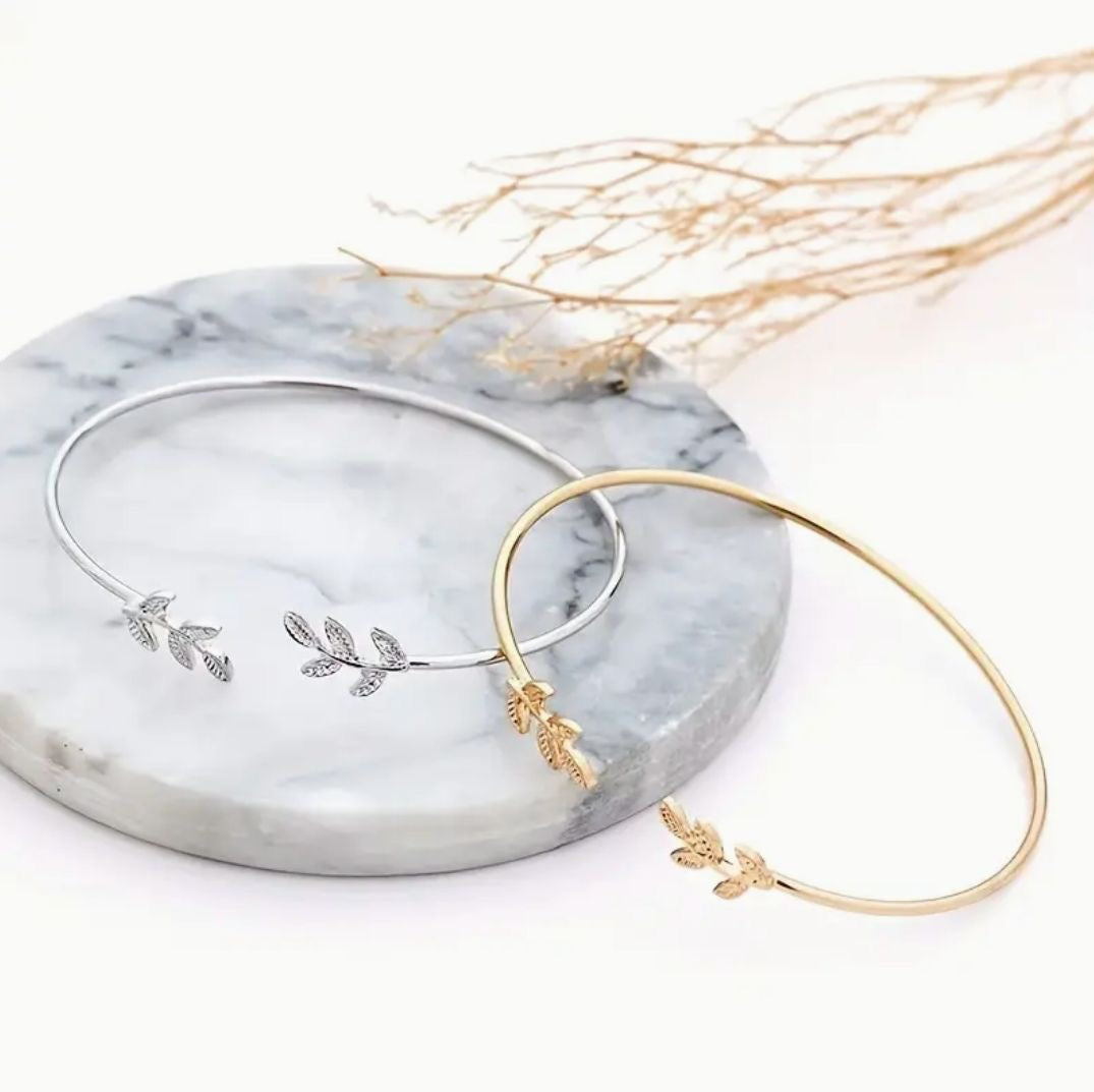Leaf-Chic Cuff Bracelet