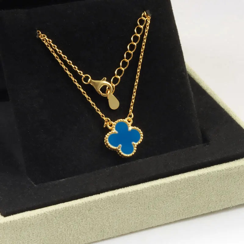 Clover Pendant